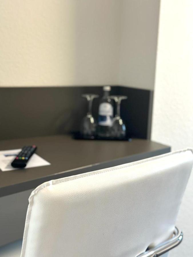 Hotel Ochsen Friesenheim  Buitenkant foto