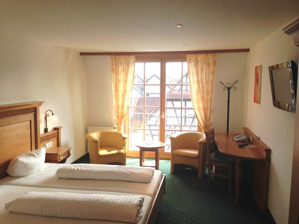 Hotel Ochsen Friesenheim  Kamer foto