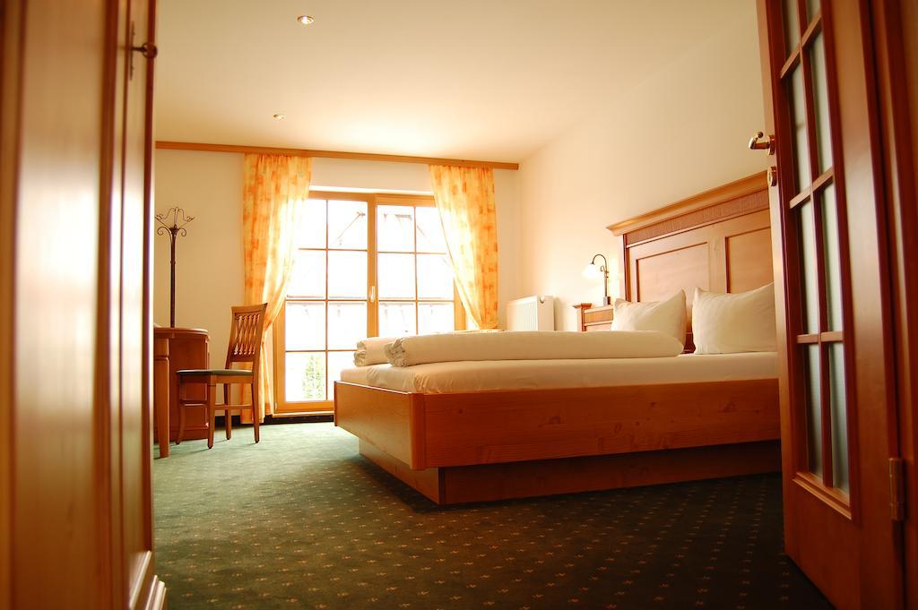 Hotel Ochsen Friesenheim  Kamer foto