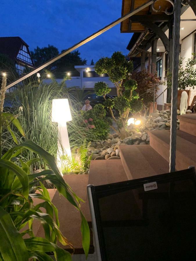 Hotel Ochsen Friesenheim  Buitenkant foto